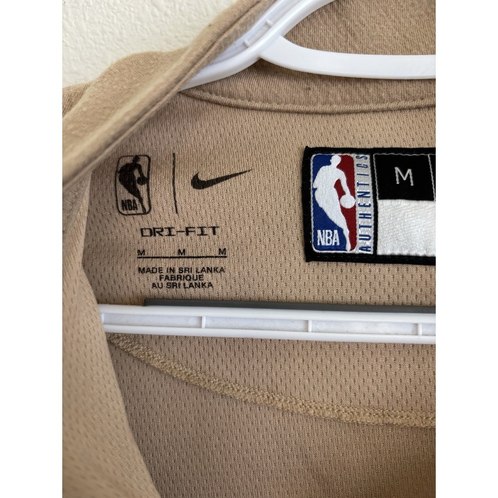 Nike NBA Chicago Bulls City Edition Quarter Zip Pullover Mens M Tan Dri Fit - Picture 4 of 11